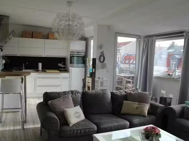 1 Zimmer Wohnung in Sredzkistraße, Prenzlauer Berg