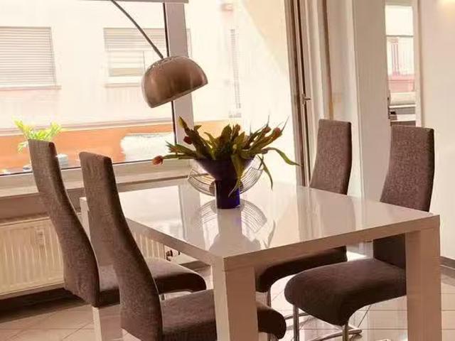 1 Zimmer Wohnung in T6, Mannheim