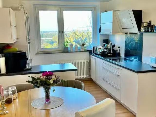 1 Zimmer Wohnung in Universitätsstraße, Bochum Süd