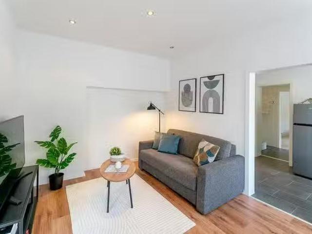 1 Zimmer Wohnung in Untere Vallendarer Straße, Bendorf