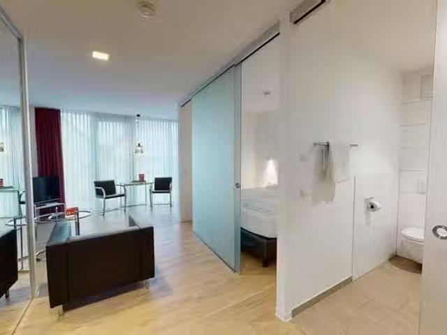 1 Zimmer Wohnung in Unterländer Straße, Zuffenhausen