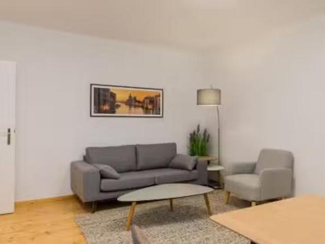 1 Zimmer Wohnung in Veteranenstraße, Mitte