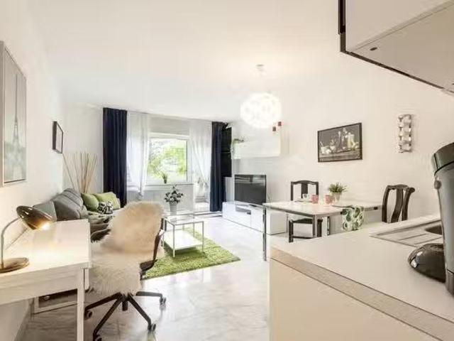 1 Zimmer Wohnung in Walter Hohmann Straße, Stadtbezirke I