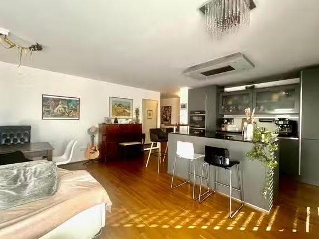 1 Zimmer Wohnung in Wasserburger Landstraße, Trudering
