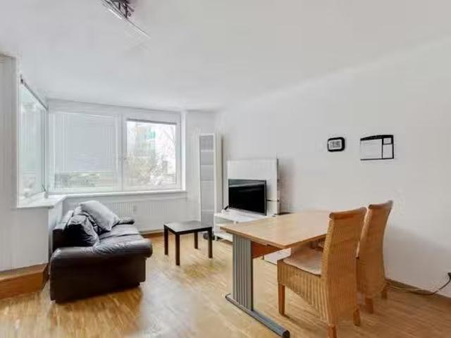 1 Zimmer Wohnung in Weilheimer Straße, Sendling Westpark