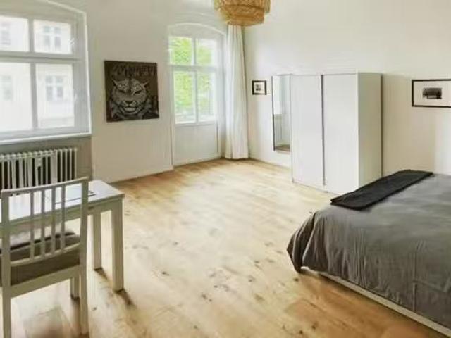1 Zimmer Wohnung in Weisestraße, Neukölln