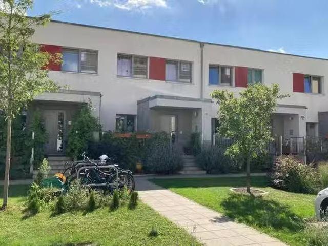 1 Zimmer Wohnung in Zwieseler Straße, Bezirk Lichtenberg