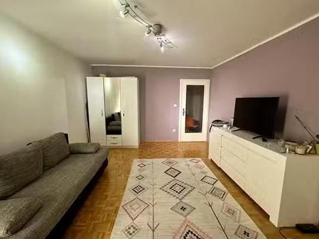 1 Zimmer Wohnung in Zaubzerstraße, Bogenhausen