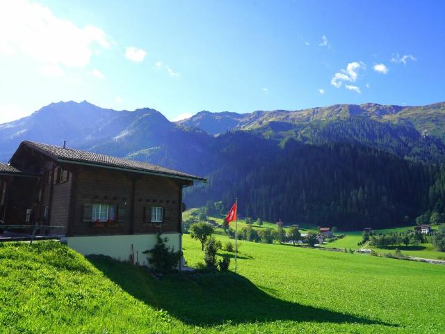 1 Zimmer Wohnung / Studio ZUR DAUERMIETE