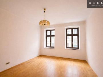 1 ZIMMER WOHNUNG | SANIERUNGSBEDÜRFTIG | GEPFLEGTES ZINSHAUS