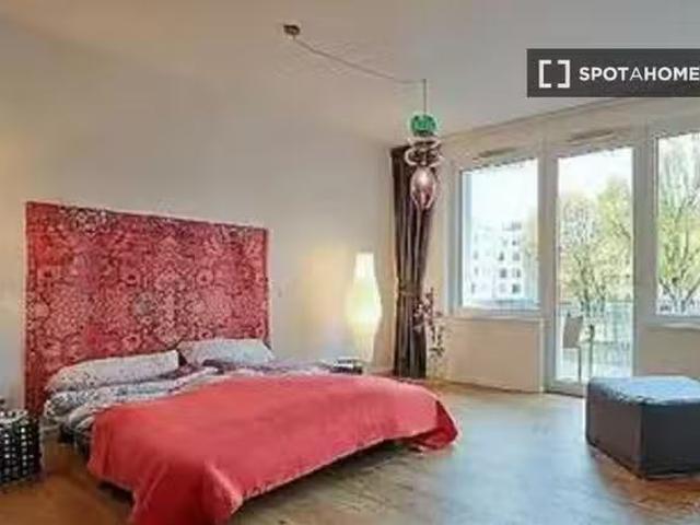 1 Zimmer Wohnung zu vermieten, Berlin