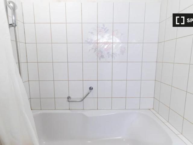 1 Zimmer Wohnung zu vermieten in Weinegg, Zürich