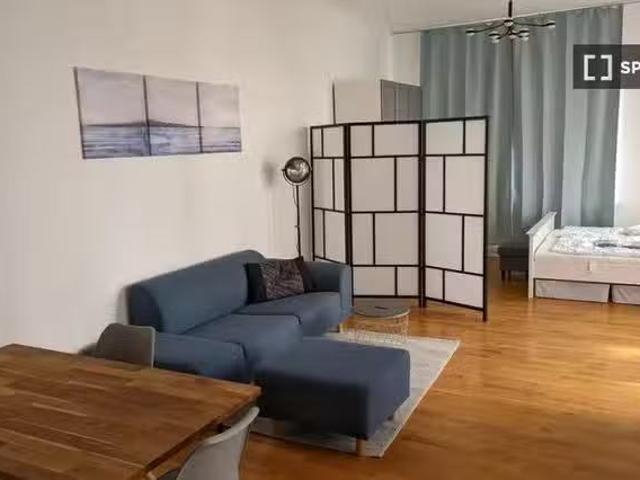 1 Zimmer Wohnung zur Miete in Berlin