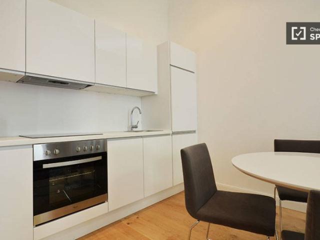1 Zimmer Wohnung zur Miete in Frankfurt am Main