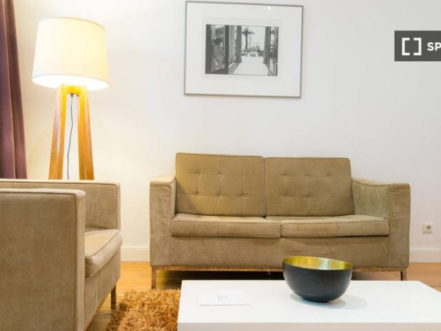 1 Zimmer Wohnung zur Miete in Frankfurt am Main