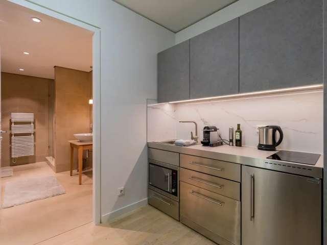 1 Zimmer Wohnung zur Miete in Friedrich Wilhelm Stadt