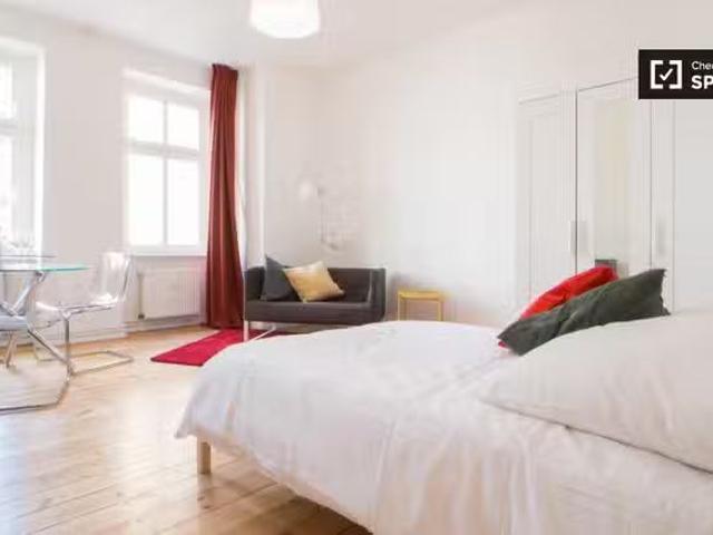 1 Zimmer Wohnung zur Miete in Prenzlauer Berg, Berlin