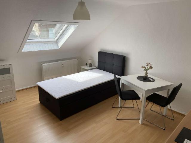 1 Zimmer Apartment, ein Zuhause mit viel Licht in Frankfurt Nordend Ost