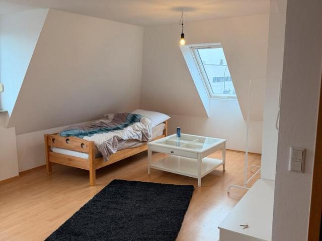 1 Zimmer Apartment Obermenzing Verdistr