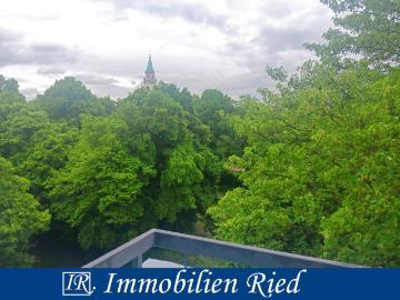 1 Zimmer Apartment mit Balkon und tollem Blick ins Grüne in Sendling, nur 3 Minuten zur U Bahn