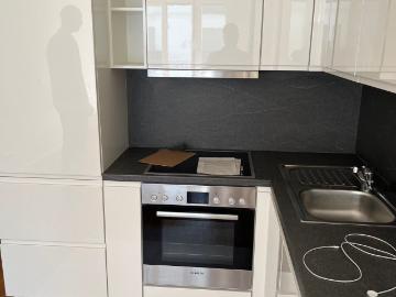 1 Zimmer Apartment mit Balkon im 3. Obergeschoss am Römischen Ring, Frankfurt am Main