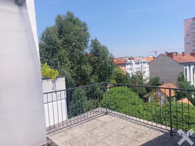 1 Zimmer Dachterassenwohnung