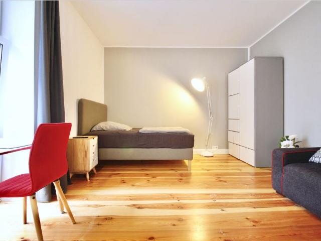 1 Zimmer in Düsseldorf