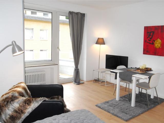 1 Zimmer in Düsseldorf