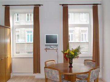 1 Zimmer in einer 2 Personen WG zu vermieten