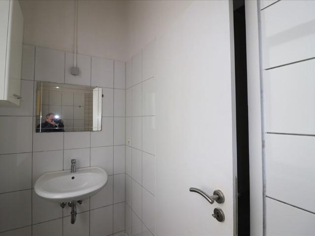1 Zimmer mit Flair, 1. Etage* in Krefeld, Hardenbergstr