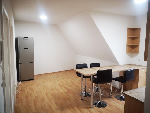 1 Zimmer Möbliert in 2er WG zu vermieten