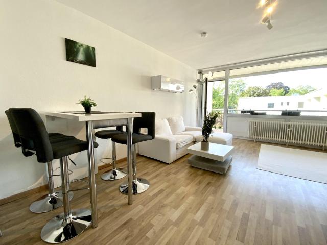 1 Zimmer Studiowohnung AC Süd direkt an der FH! Komplett ausgestattet!