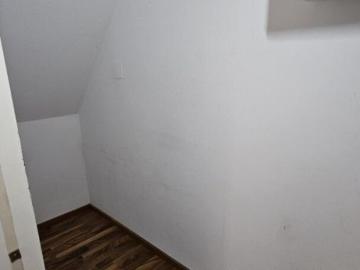 1 ZIMMERWOHNUNG MIT BALKON IN ABSOLUTER RUHELAGE