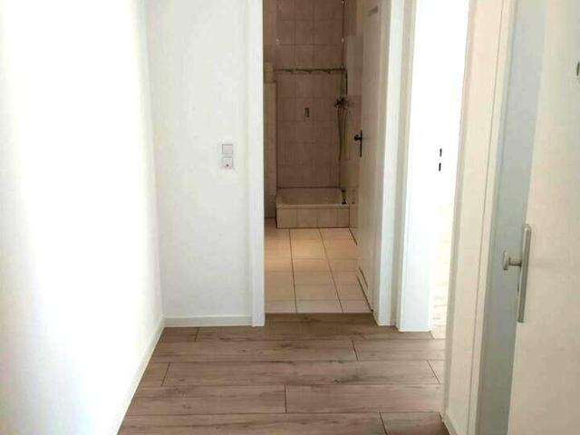 1 ZKB mit Balkon, ruhige Lage, EG Hochparterre