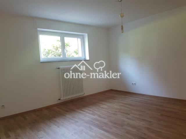 1 ZKB neues Bad, Küche & Elektrik / Lassallestr / Parkett