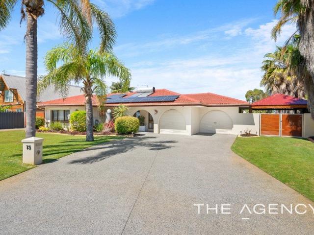 1,086SQM BLOCK, WIDE SIDE ACCESS & HUGE OUTDOOR ENTERTAINING