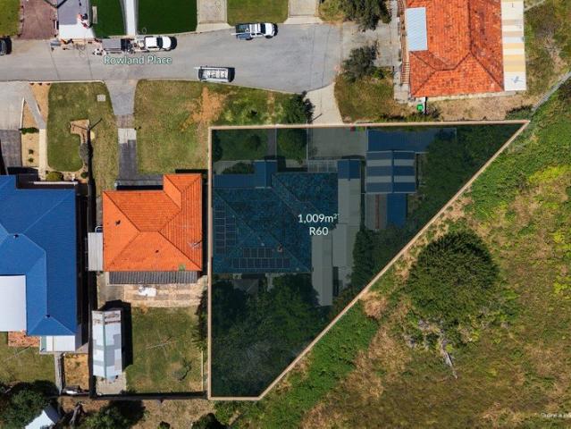 1,009m² of R60 Development Potential Just Minutes from the Beach