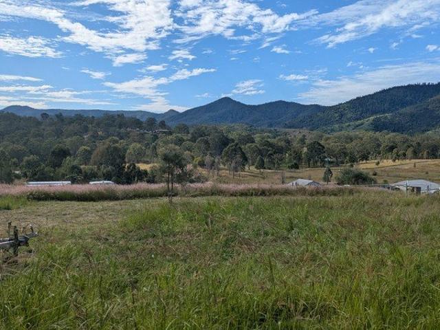 1,012m² RESIDENTIAL BLOCK WITH STUNNING VIEWS & WEEKENDER SETUP