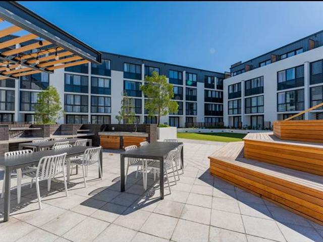 1.0 bed property to rent in stellenbosch central