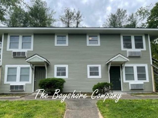 1.0 bedroom, Asheville North Carolina 28805 105271005