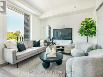 1 1483 O'Connor Drive, Toronto, ON, M4B 2V5 townhouse for sale | Listing ID E13458 | Royal LePage