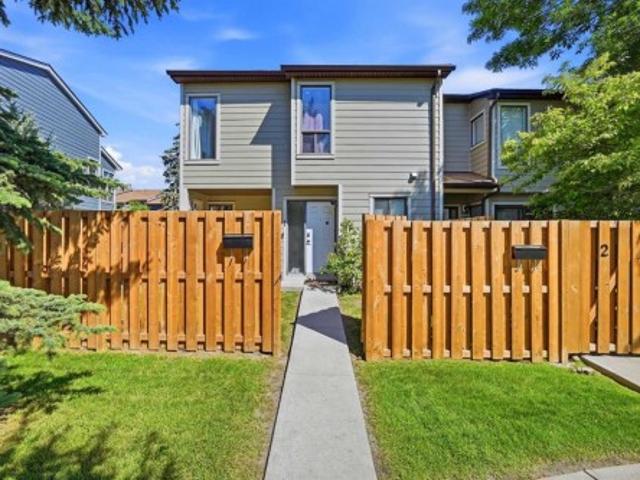 1 108 Grier Terrace Ne, Calgary, AB, T2K 5Y6 townhouse for sale | Listing ID A2347 | Royal LePage