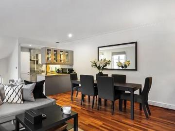 1 10 Lowndes Square, London, SW1X 9HB, United Kingdom | 2 bed house for rent #139404848 | Rentberry