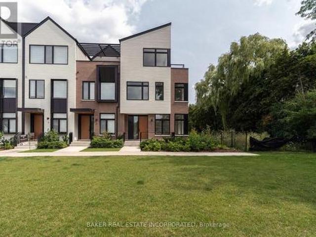1 10 Lou Parsons Way, Mississauga, ON, L5H 0B2 townhouse for sale | Listing ID W13743 | Royal LePage