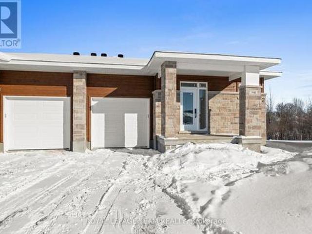 1 1102 Moore Street, Brockville, ON, K6V 7N1 house for lease | Listing ID X12836 | Royal LePage