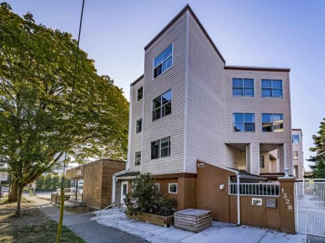1 1328 W 73Rd Avenue, Vancouver, BC, V6P 3E7 townhouse for sale | Listing ID R3167 | Royal LePage