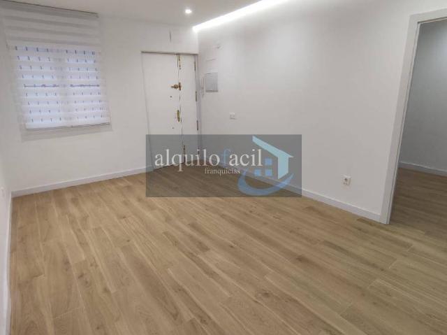 | 1.250 €, 70 m²