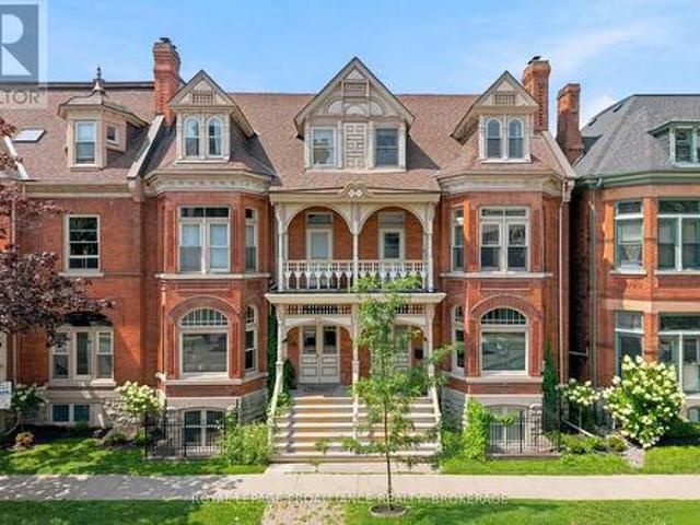 1 250 King Street E, Kingston Central City East, ON, K7L 3A9 townhouse for sale | Listing ID X13656 | Royal LePage