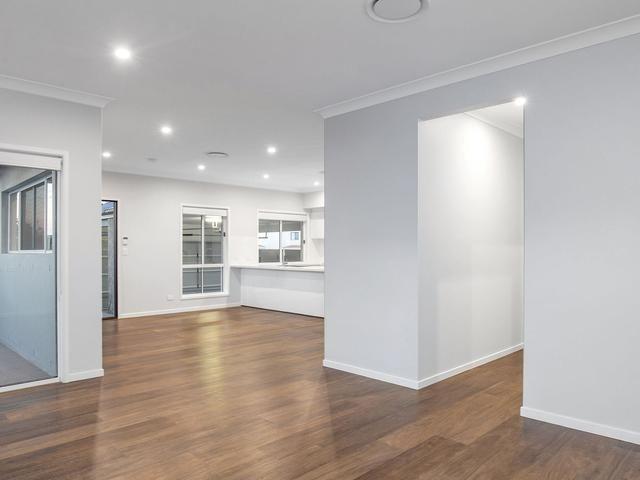 $1,250 per week / $5,000 Bond