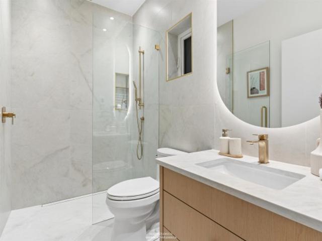 1 2541 2Nd Avenue E, Vancouver, BC, V5M 1C7 duplex for sale | Listing ID R3174 | Royal LePage